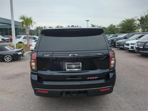 2021 Chevrolet Suburban RST