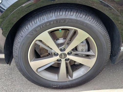 2022 Genesis GV80 2.5T