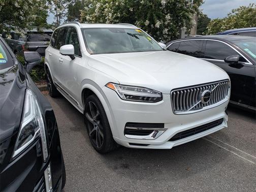 2022 Volvo XC90 Recharge Plug-In Hybrid T8 Inscription Expression 7 Passenger