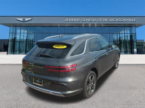 2023 Genesis Electrified GV70 Advanced