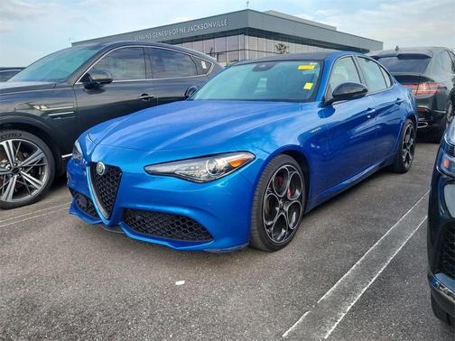 2022 Alfa Romeo Giulia Veloce