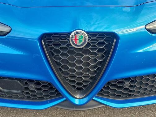 2022 Alfa Romeo Giulia Veloce