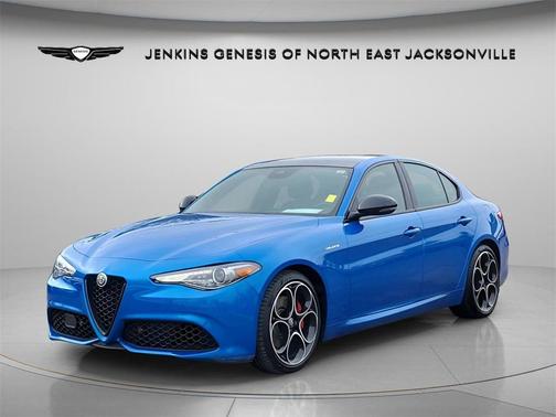 2022 Alfa Romeo Giulia Veloce