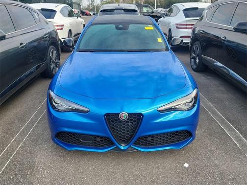 2022 Alfa Romeo Giulia Veloce