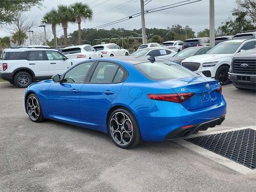 2022 Alfa Romeo Giulia Veloce