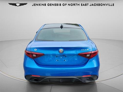 2022 Alfa Romeo Giulia Veloce