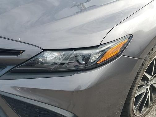 2021 Toyota Camry SE Nightshade