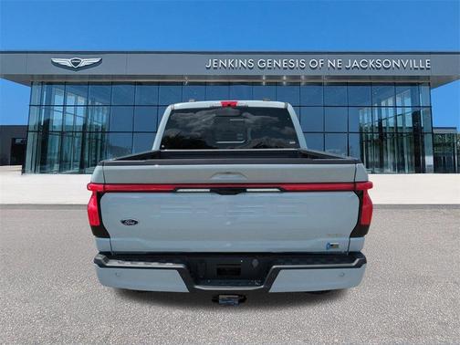 2023 Ford F-150 Lightning Platinum