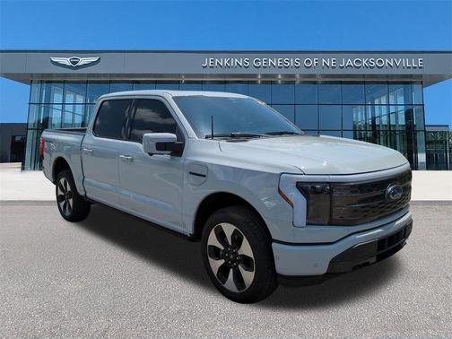 2023 Ford F-150 Lightning Platinum
