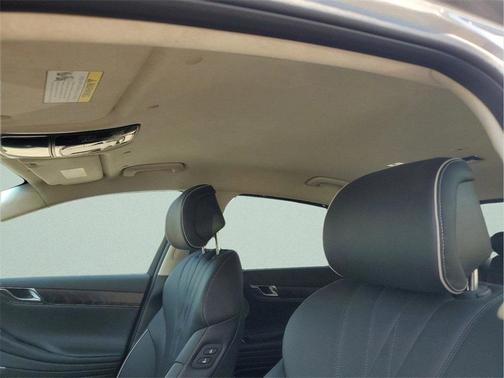 2023 Genesis Electrified G80 Base