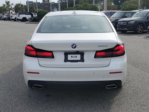 2023 BMW 530 i