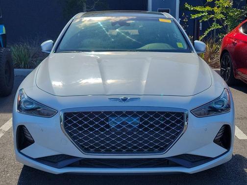 Uyuni White 2021 Genesis G70 2.0T