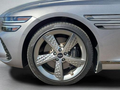 2025 Genesis G80 3.5T