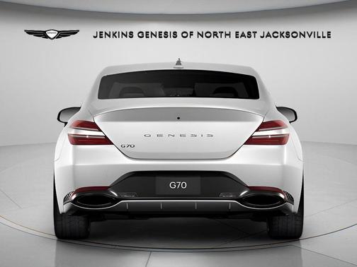 Uyuni White 2026 Genesis G70 2.5T