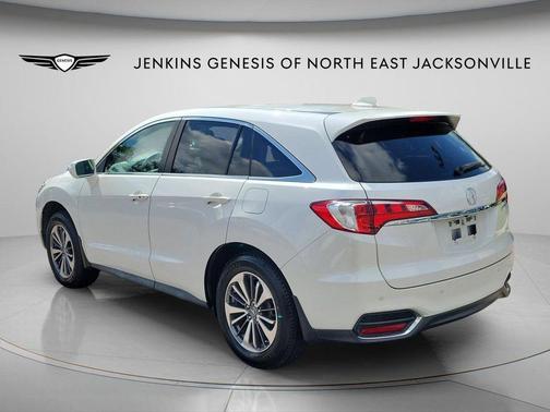 White Diamond Pearl 2017 Acura RDX Advance Package