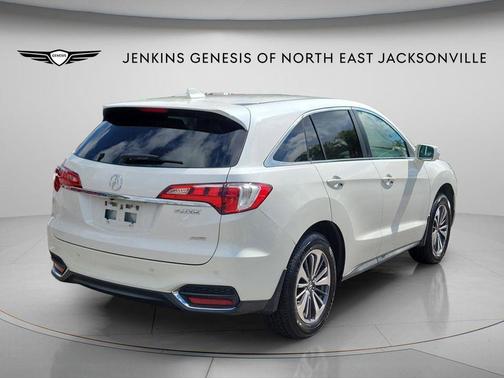 White Diamond Pearl 2017 Acura RDX Advance Package