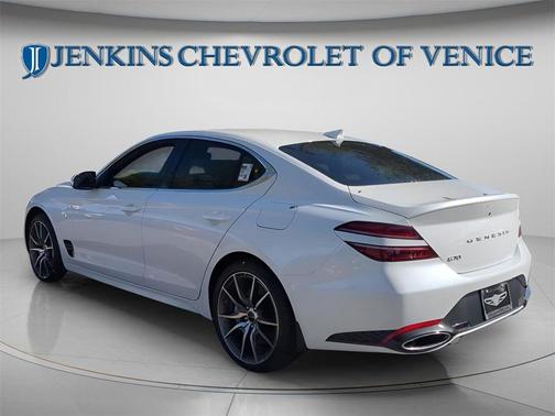 2025 Genesis G70 2.5T