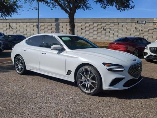 2025 Genesis G70 2.5T