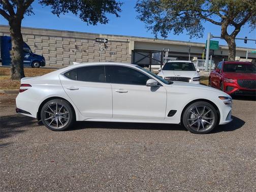 2025 Genesis G70 2.5T
