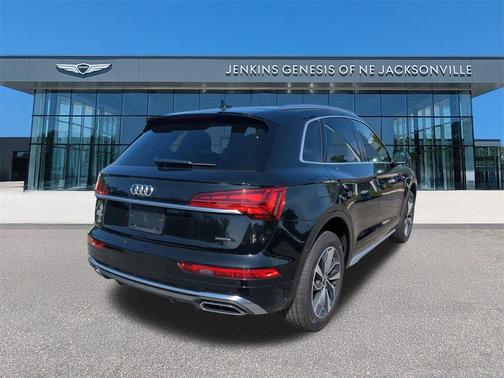 2023 Audi Q5 45 S line quattro Premium