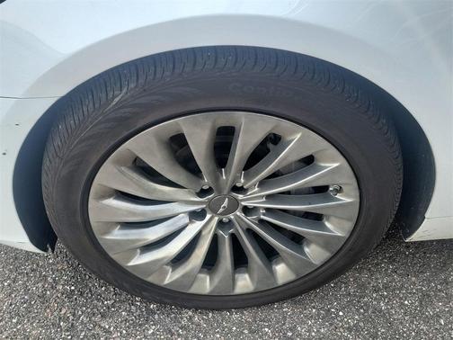 2018 Genesis G90 3.3T Premium