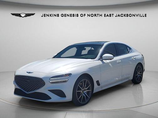 Uyuni White 2026 Genesis G70 2.5T Prestige