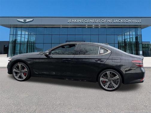 2025 Genesis G70 2.5T