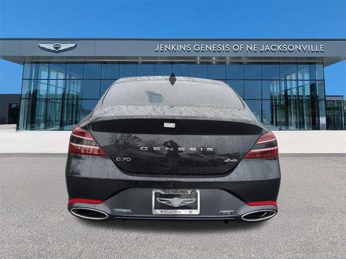 2025 Genesis G70 2.5T