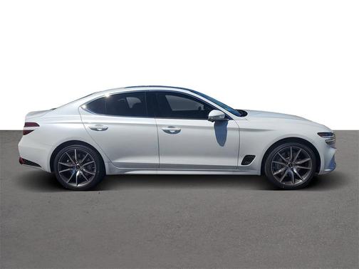 2026 Genesis G70 2.5T Prestige