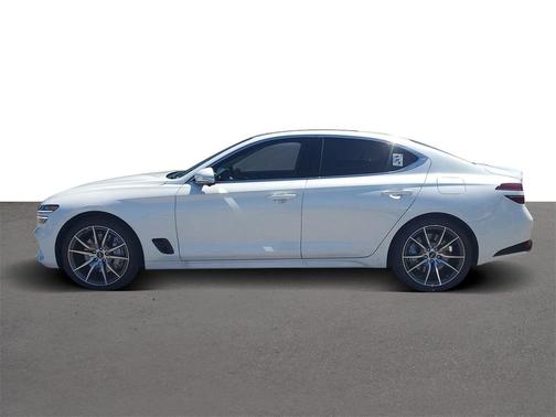 2026 Genesis G70 2.5T Prestige