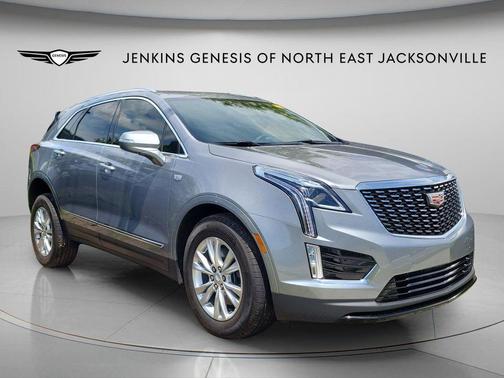 Silver Metallic 2025 Cadillac XT5 Luxury