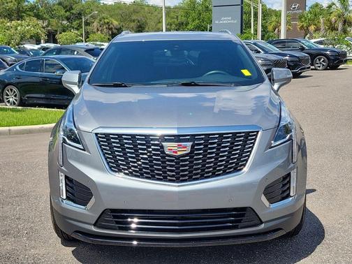 Silver Metallic 2025 Cadillac XT5 Luxury