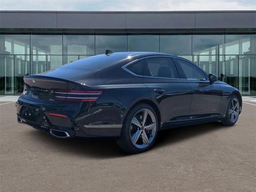 2025 Genesis G80 2.5T