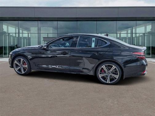 2025 Genesis G70 2.5T