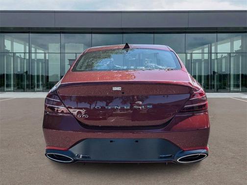2025 Genesis G70 2.5T