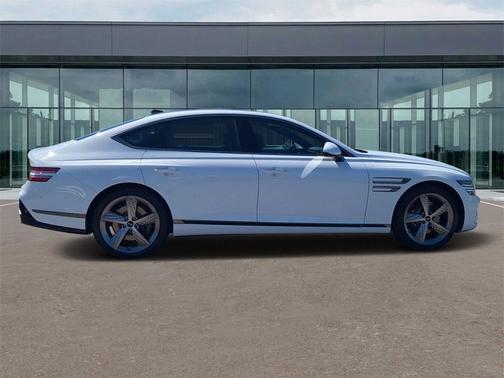 2025 Genesis G80 2.5T