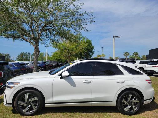 Uyuni White 2026 Genesis GV70 3.5T Sport Advanced