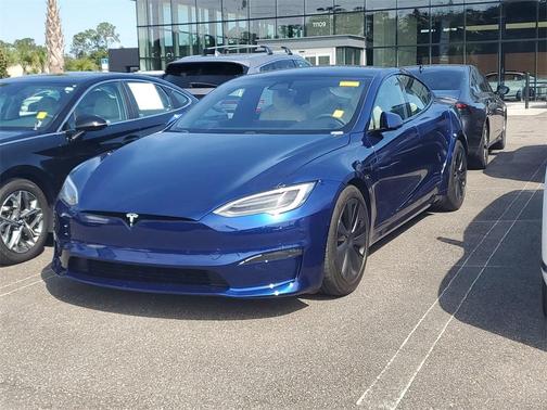2022 Tesla Model S Base