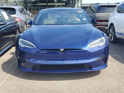 2022 Tesla Model S Base