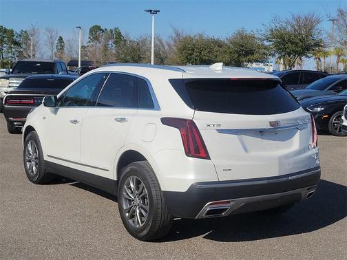 2023 Cadillac XT5 Premium Luxury