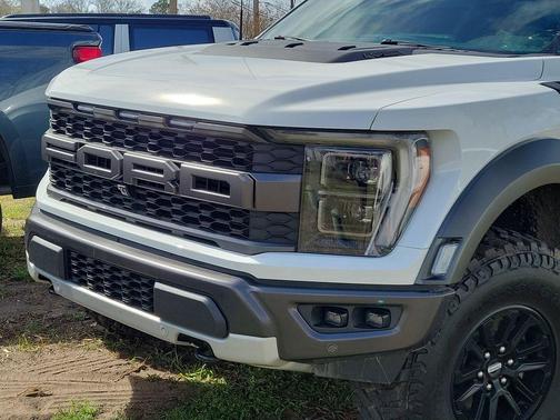Oxford White 2022 Ford F-150 Raptor