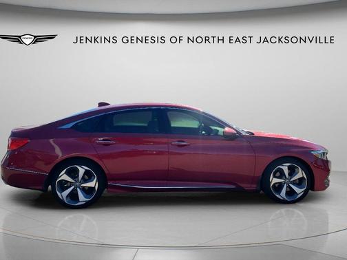 2020 Honda Accord Touring 2.0T