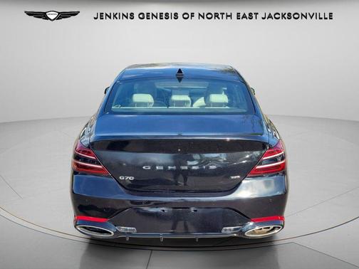 2022 Genesis G70 3.3T