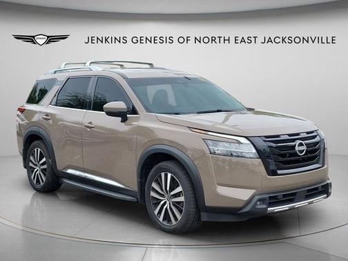 Baja Storm 2023 Nissan Pathfinder Platinum