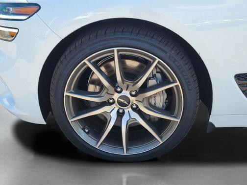 Alta White 2026 Genesis G70 2.5T Prestige