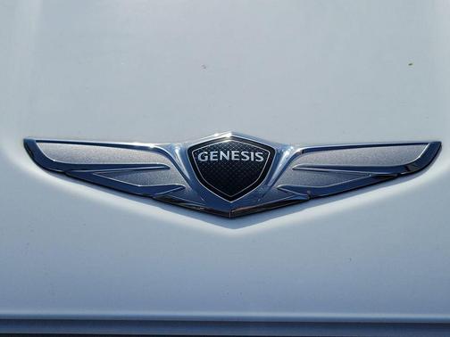Alta White 2025 Genesis GV70 3.5T Sport