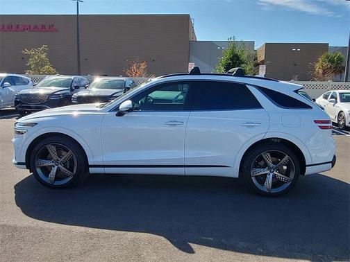 2025 Genesis GV70 2.5T