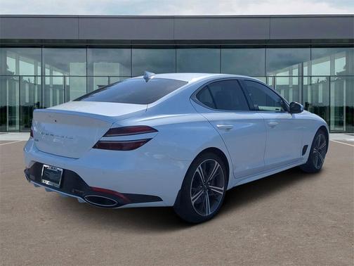 2025 Genesis G70 2.5T