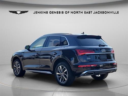 2023 Audi Q5 45 S line quattro Premium
