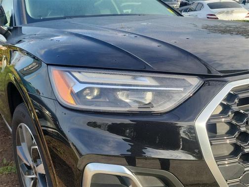 2023 Audi Q5 45 S line quattro Premium